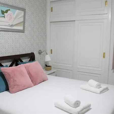 Ideal By The Sea. Apartament Costa Del Silencio